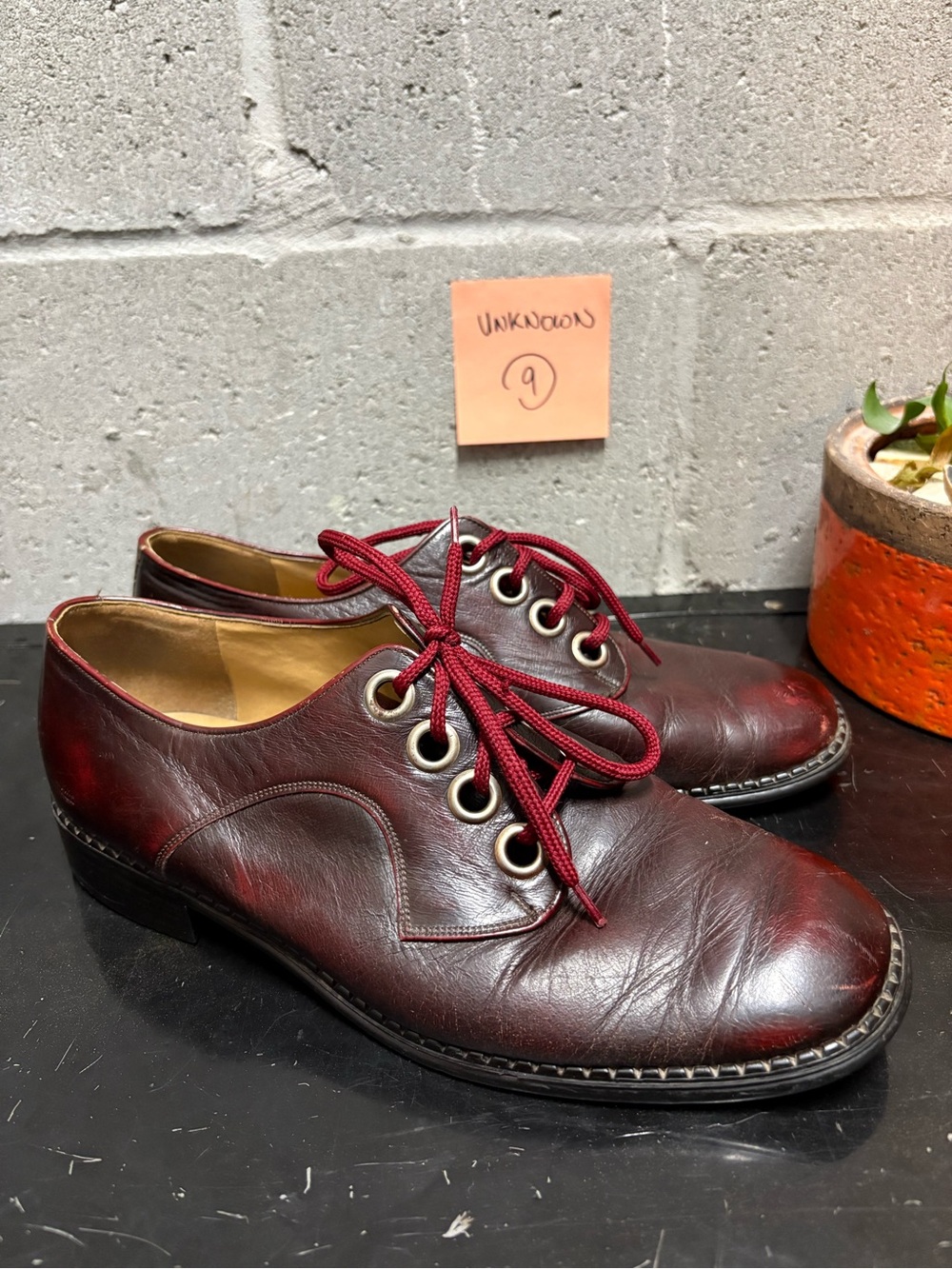 Men's Leather Derby Shoes in Deep Burgundy